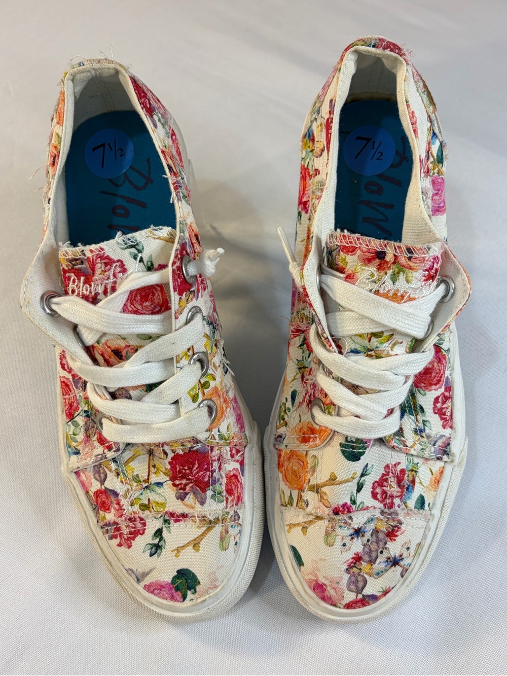 Blowfish Malibu FLOWER  POWER Sneakers Women's Size 7.5 Tie Cotton Comfort
